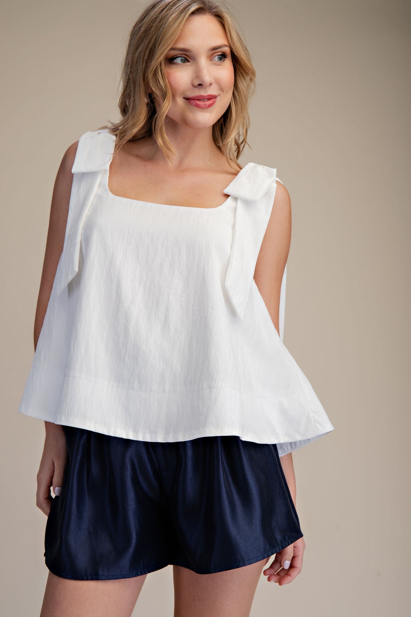 Glenda White Top