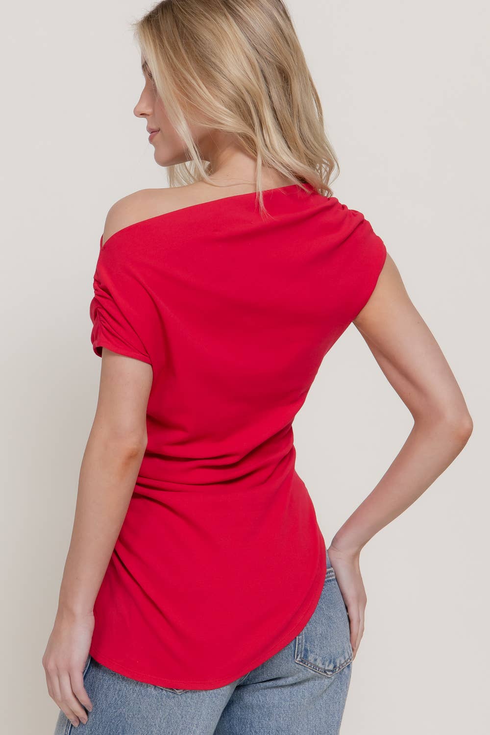 Asymmetric Red Top