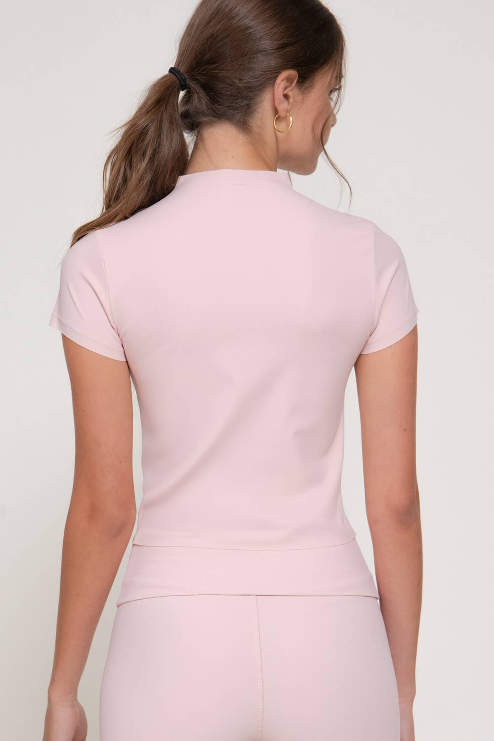 Short Sleeve High Neck Workout Top with Raw-Cut Edges