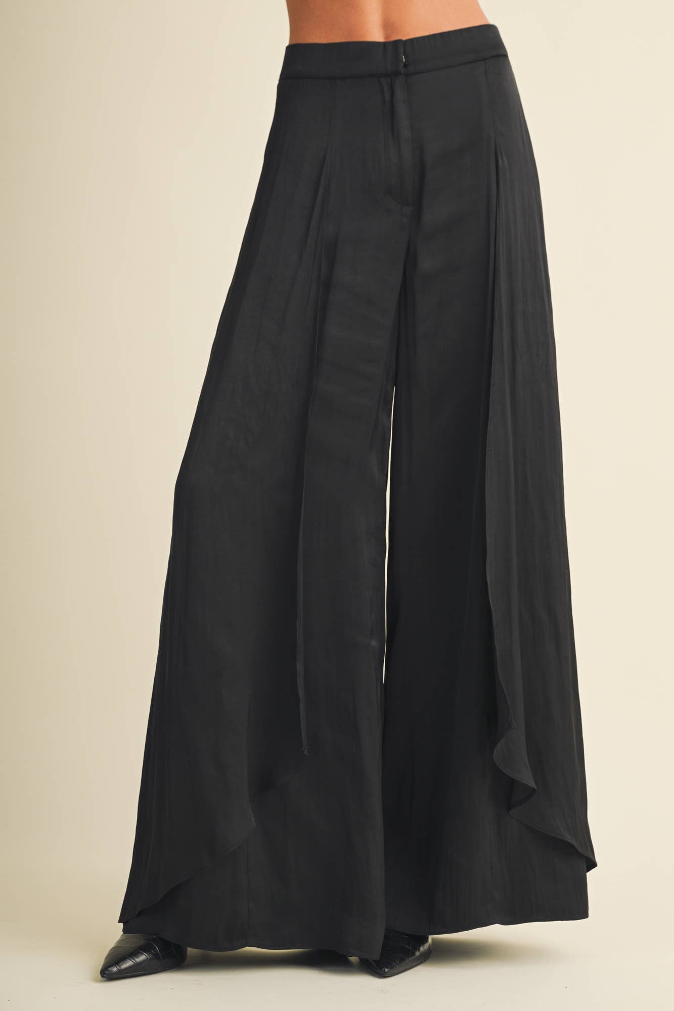 Alia Black Palazzo