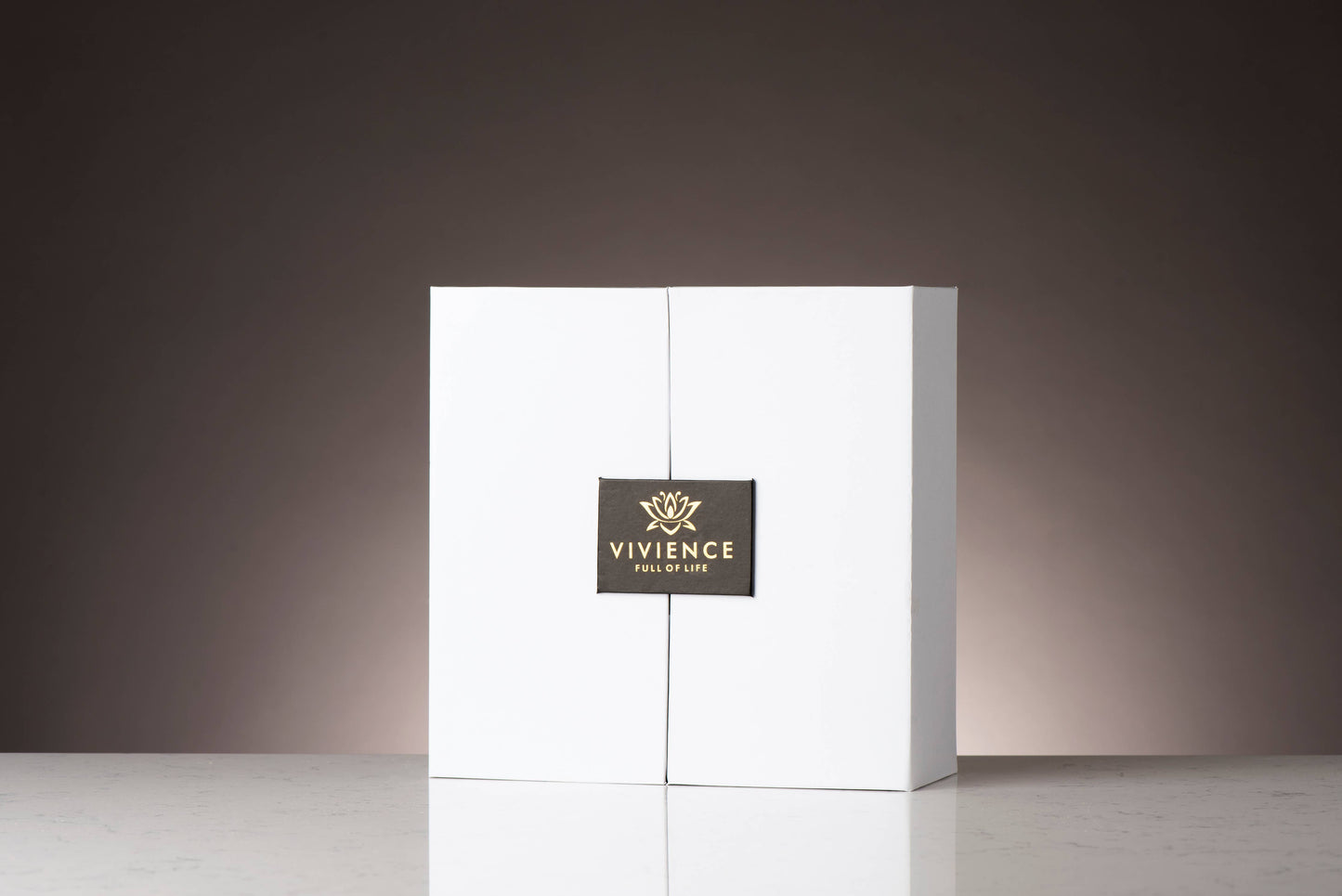 Gold Diffuser 3 White Flowers, English Pears & Freesia