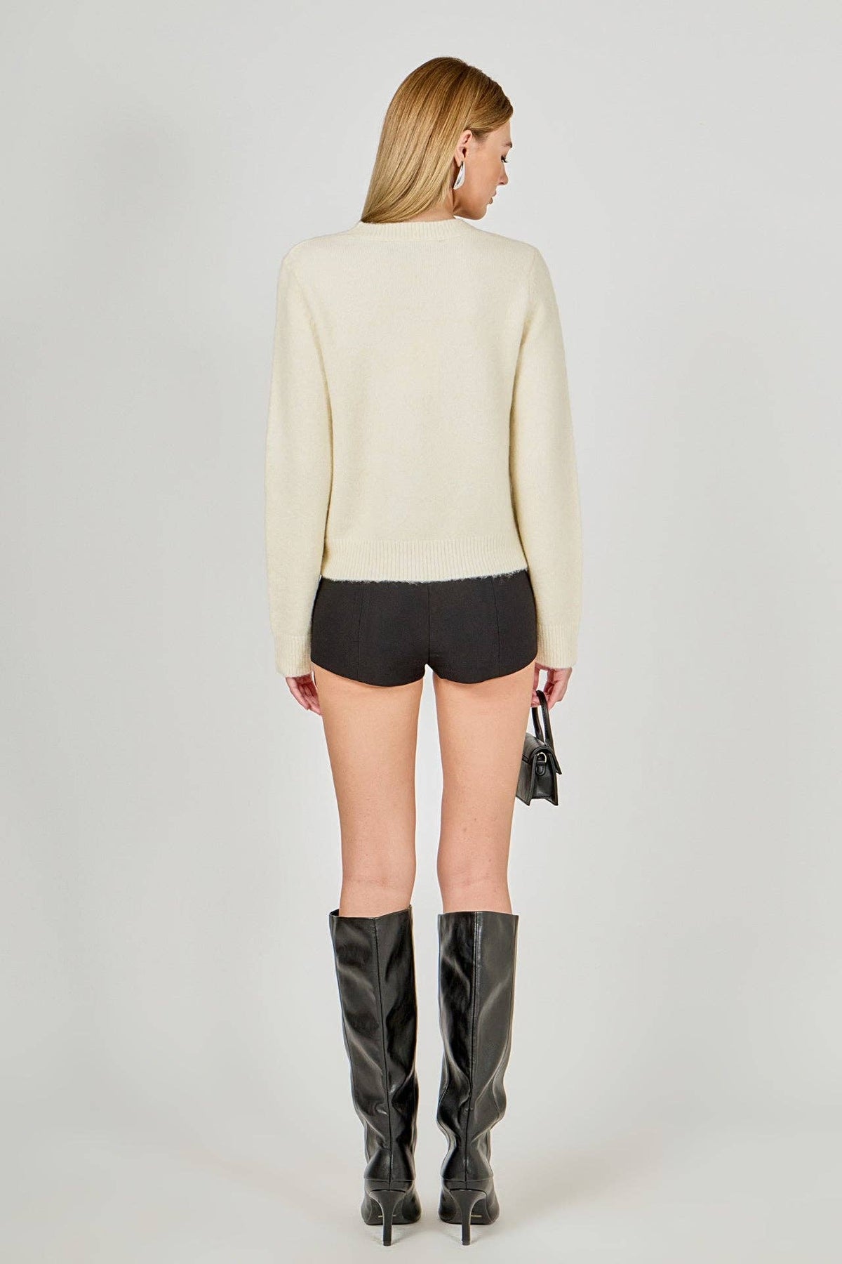 APRES  Sweater