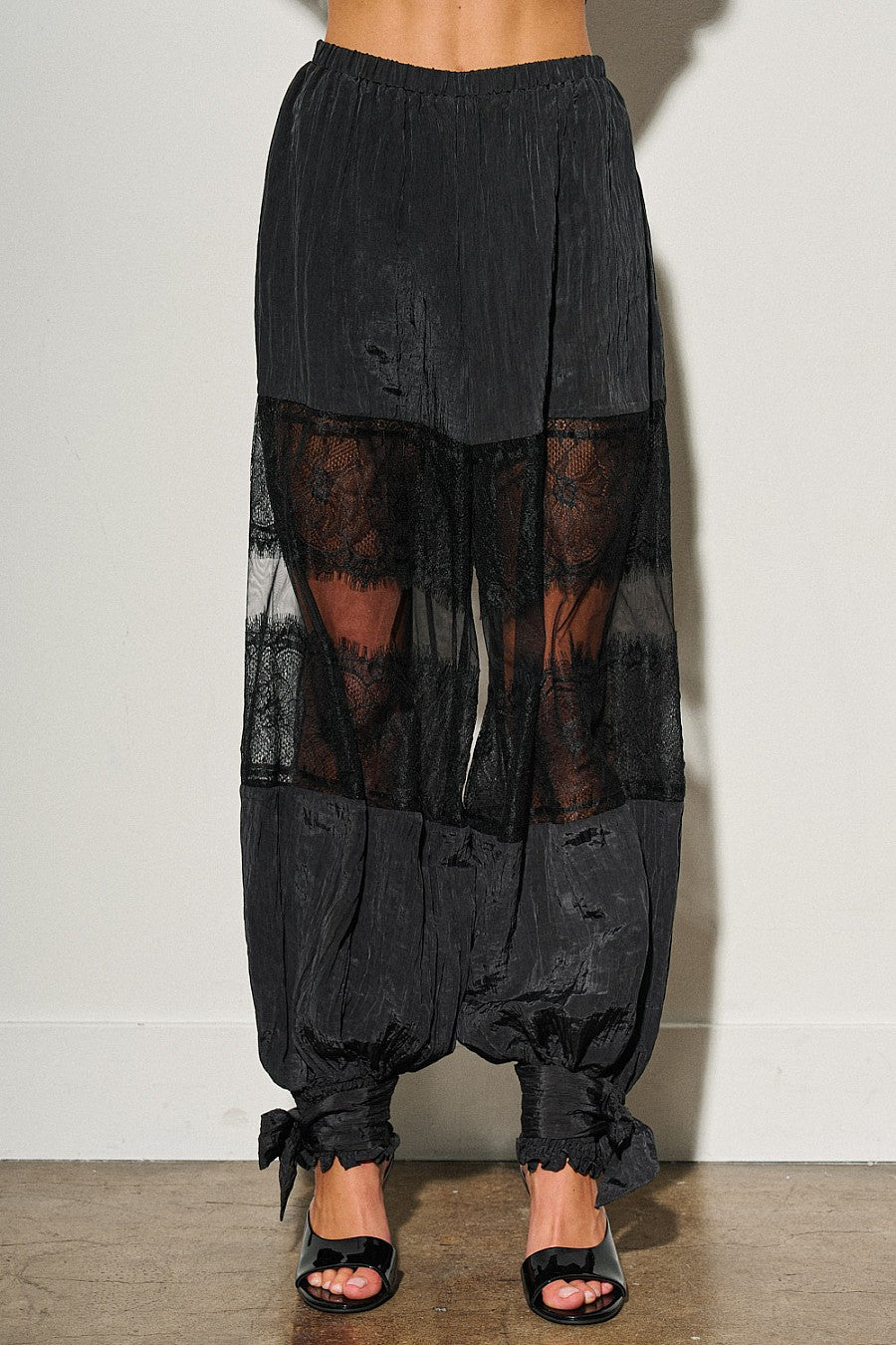 Charlotte Black Ballon Pants