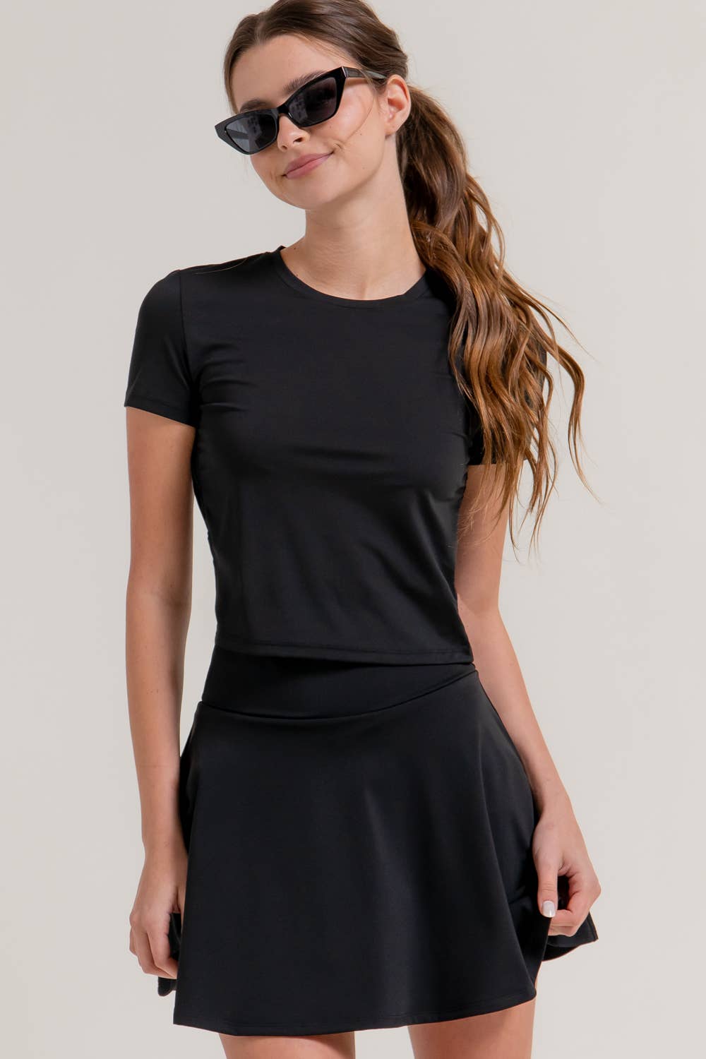 Short Sleeve Crew Neck Side Ruched Activewear Top