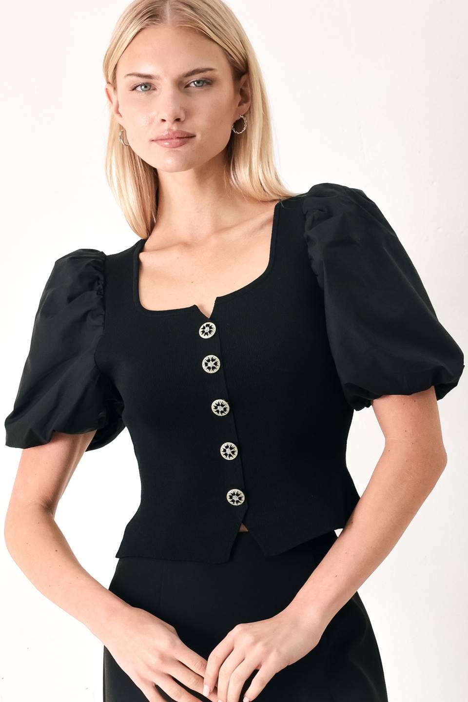 Tulla Black Top