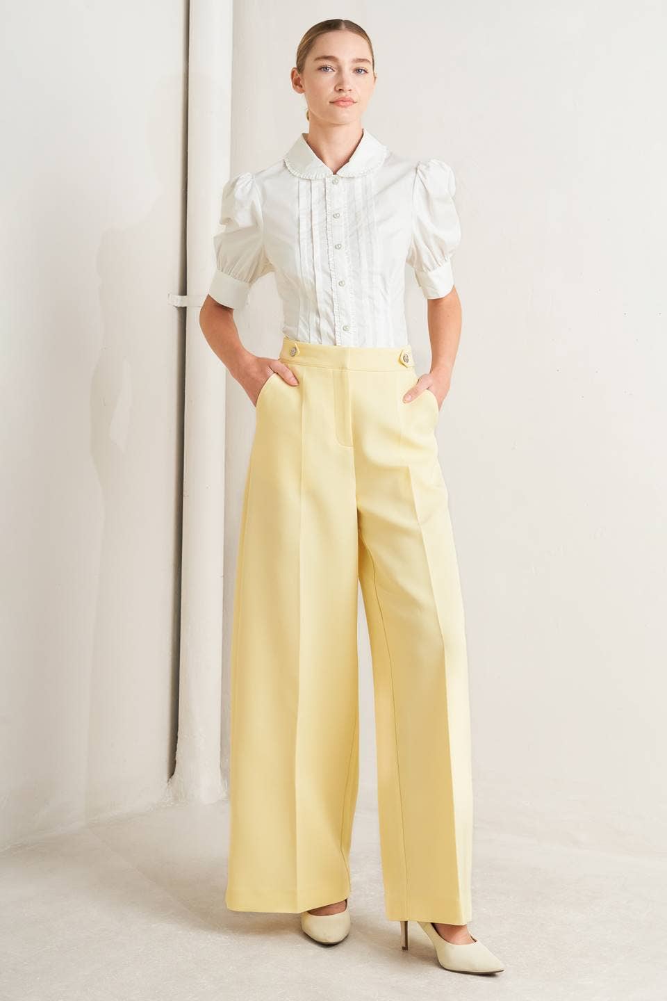 A solid woven pant - FP1928T