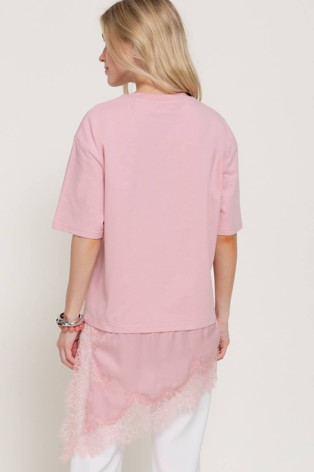 Short Sleeve Asymmetrical Hem with Tonal Lace Knit Top