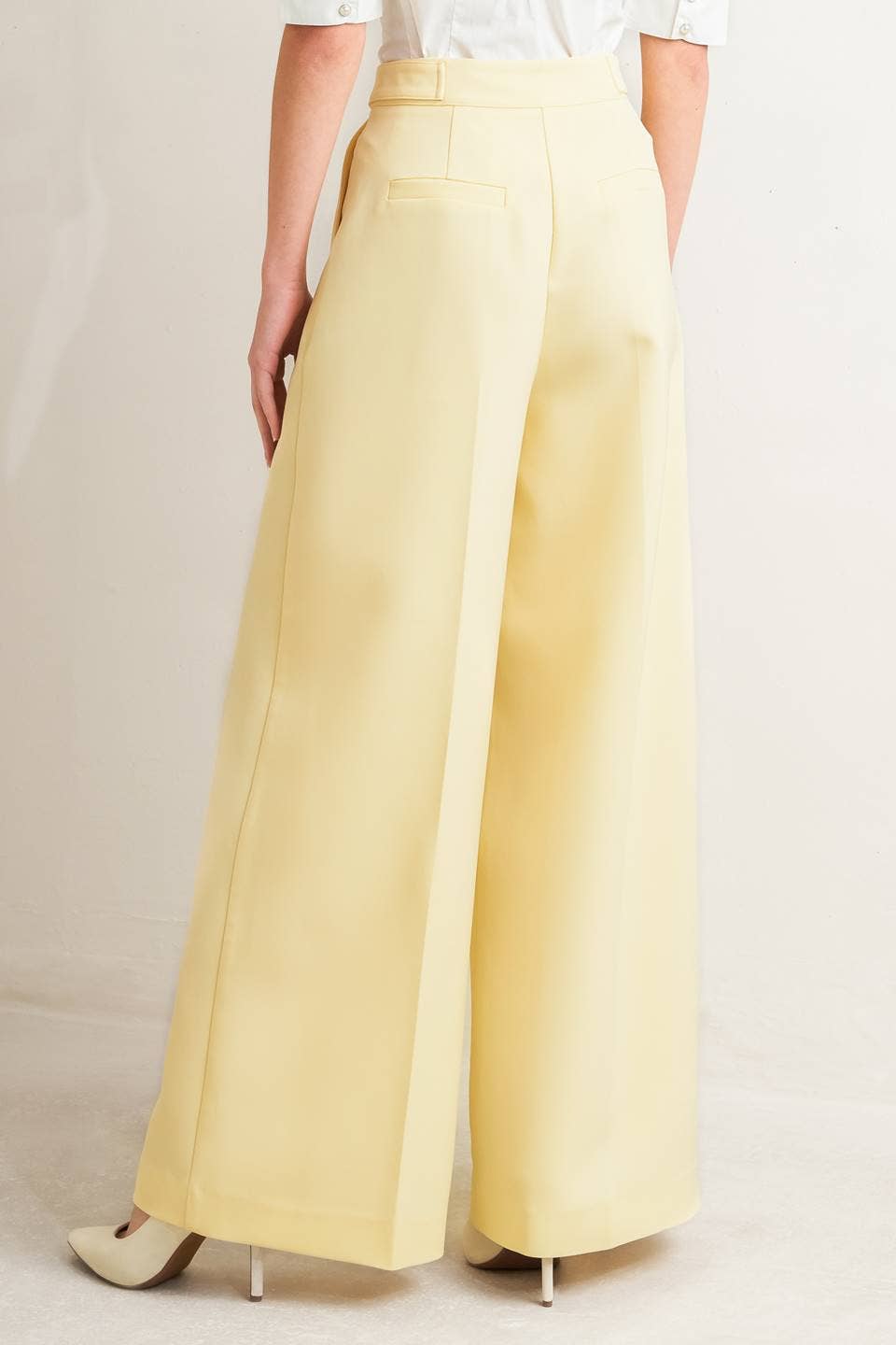 A solid woven pant - FP1928T