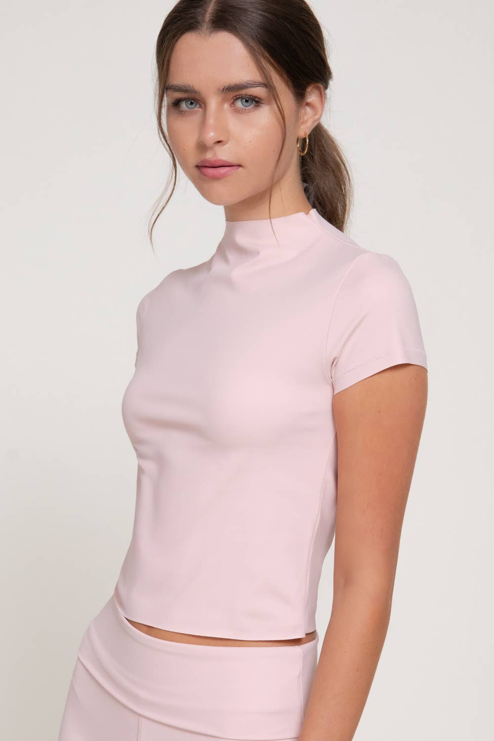 Short Sleeve High Neck Workout Top with Raw-Cut Edges