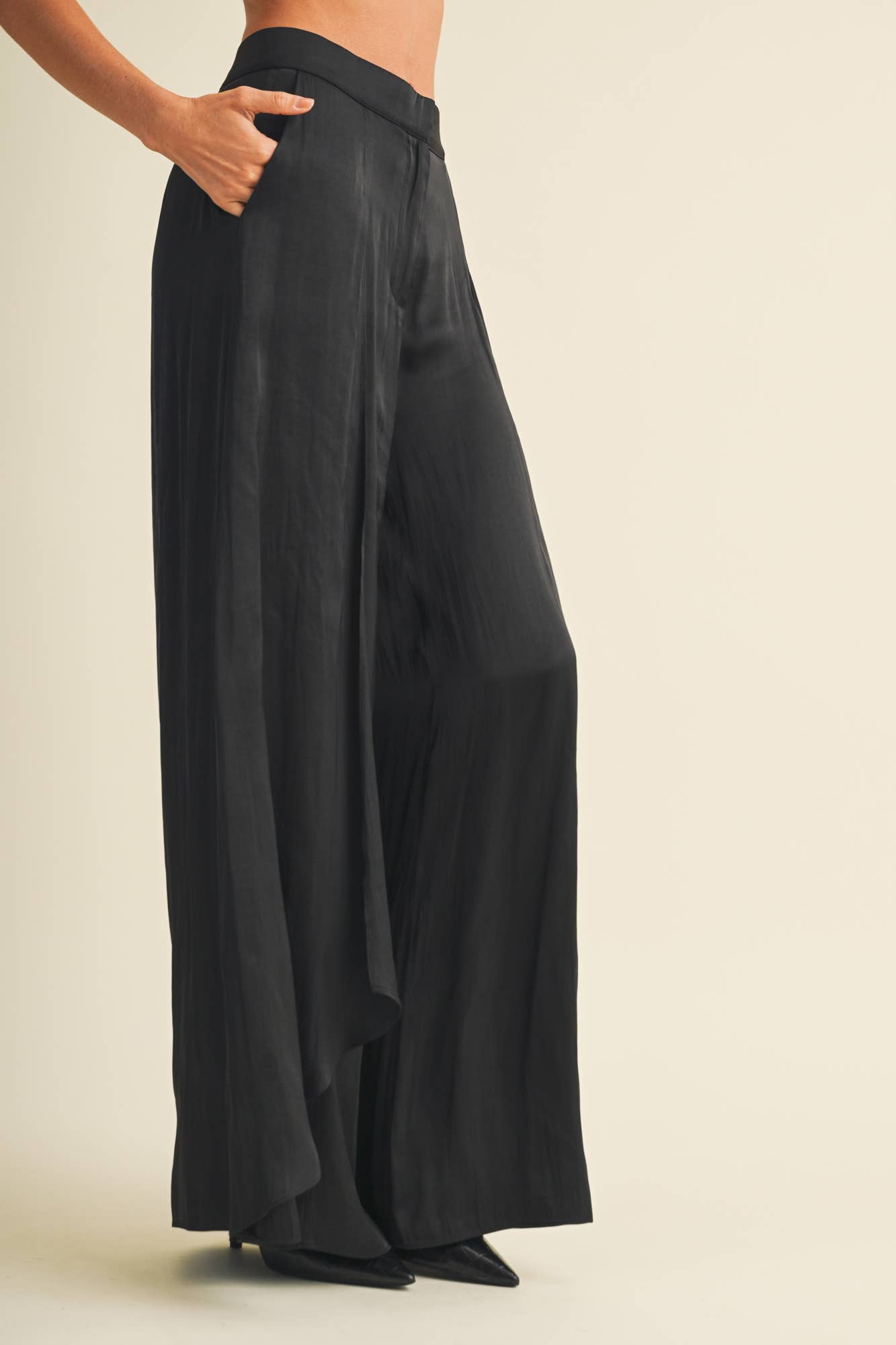 Alia Black Palazzo