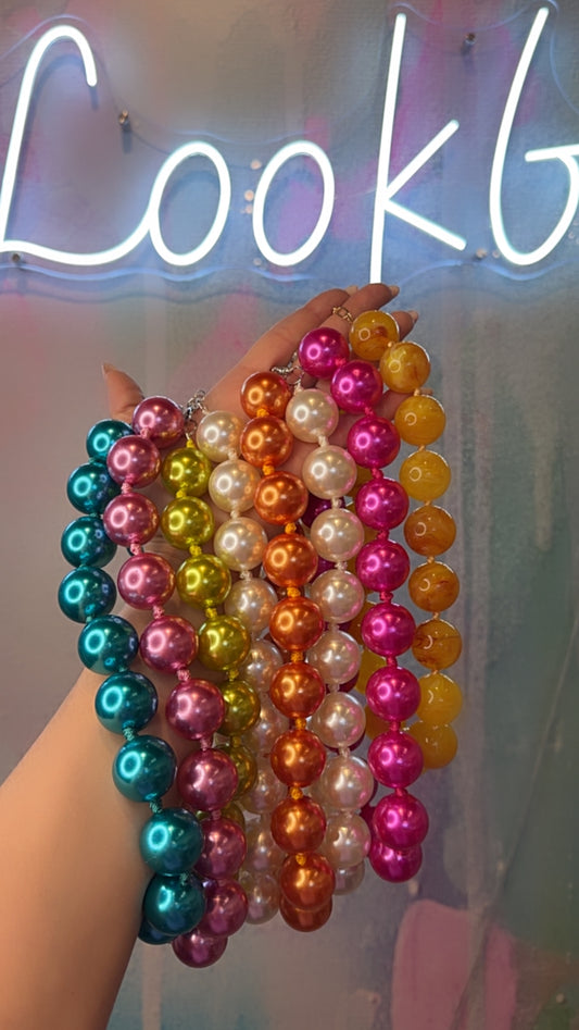 beads necklace