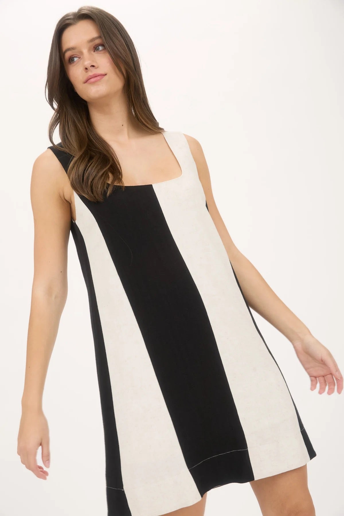 Black and White Linen Dress