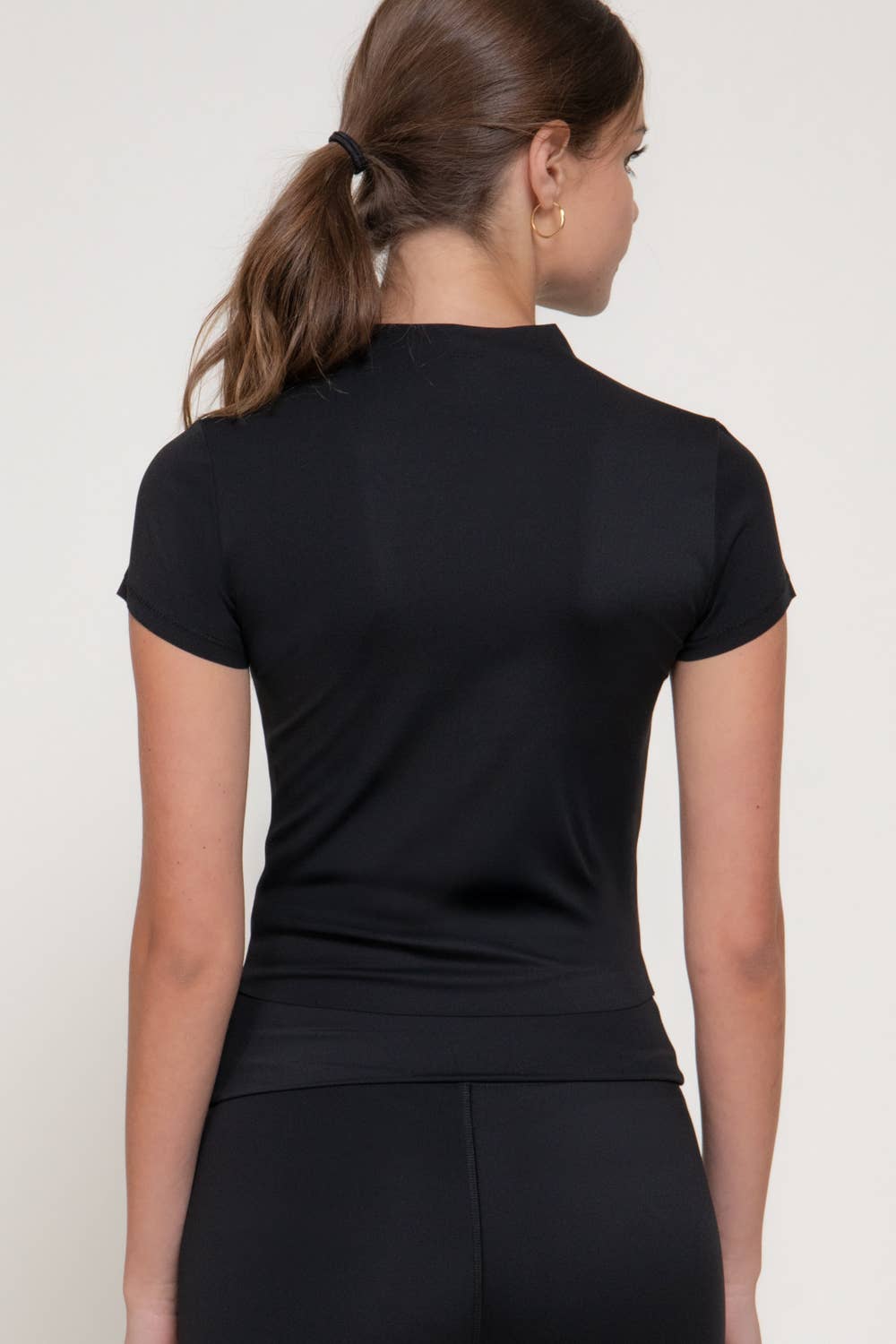 Short Sleeve High Neck Workout Top with Raw-Cut Edges