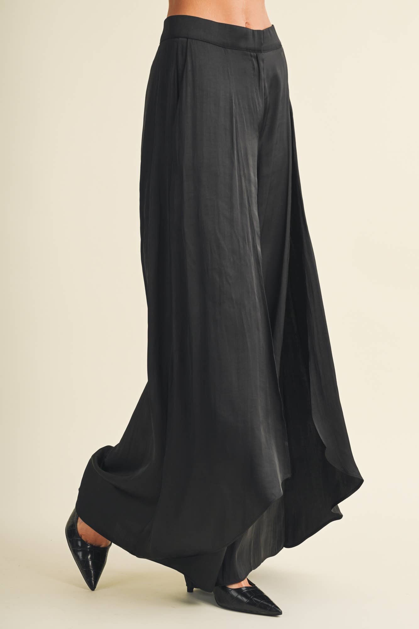Alia Black Palazzo