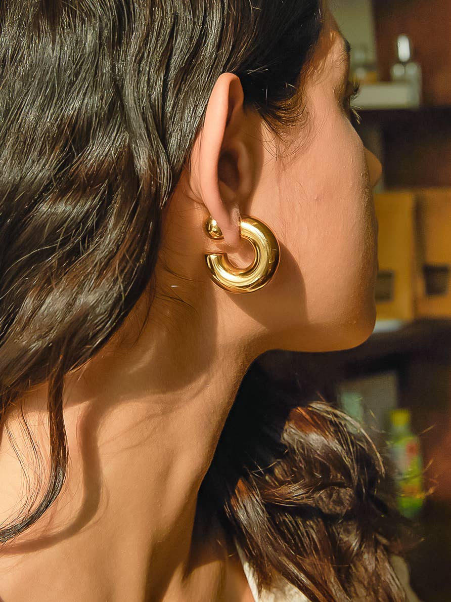 Felicia Gold Hoop Earring