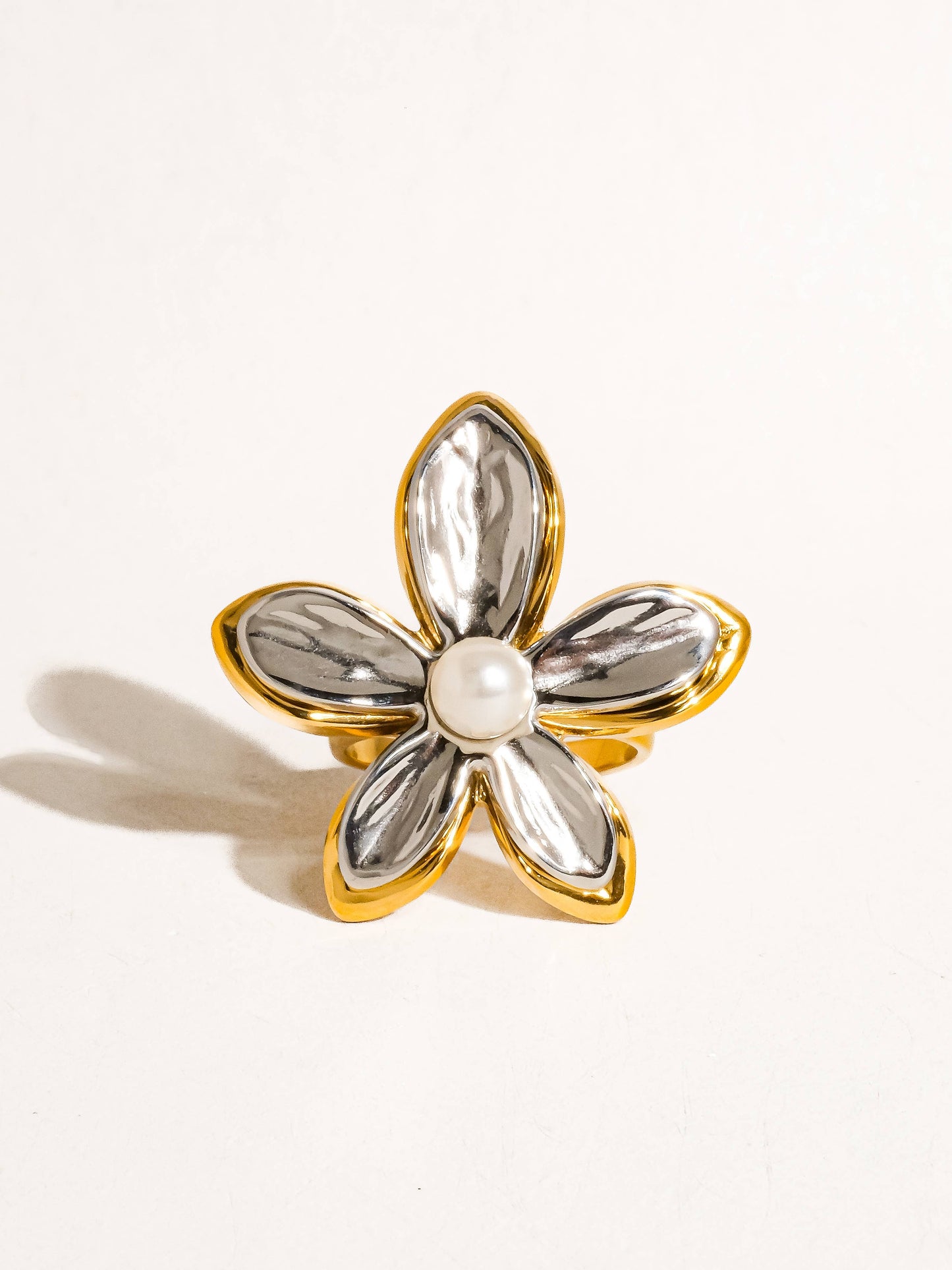 Lillian Flower Ring
