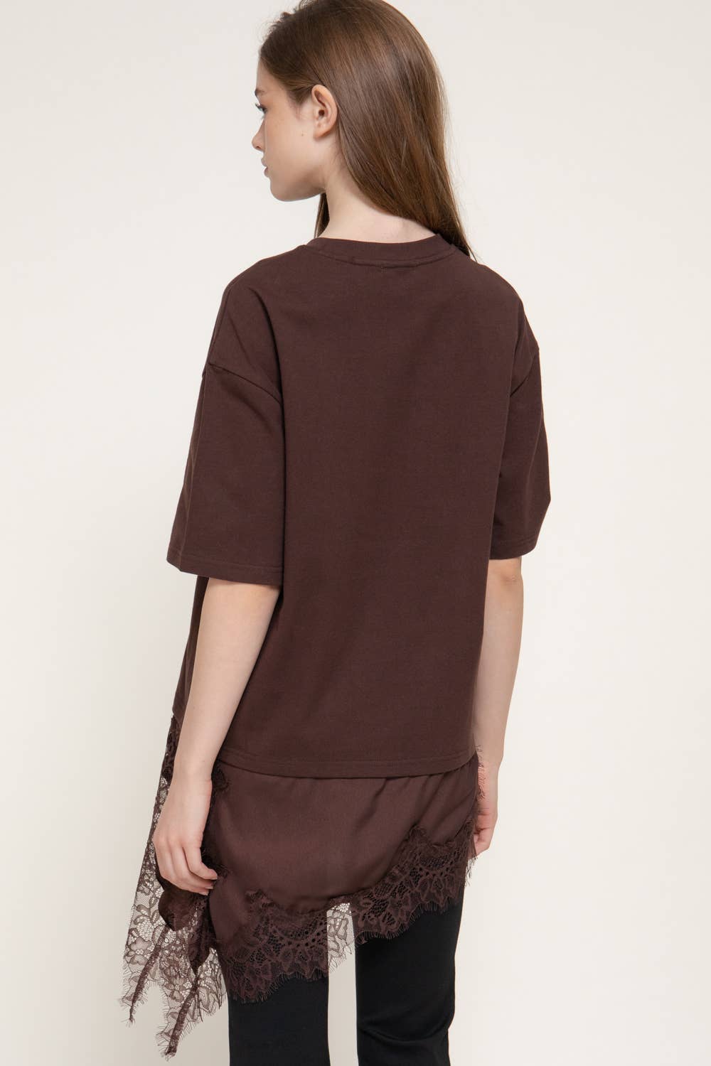 Short Sleeve Asymmetrical Hem with Tonal Lace Knit Top