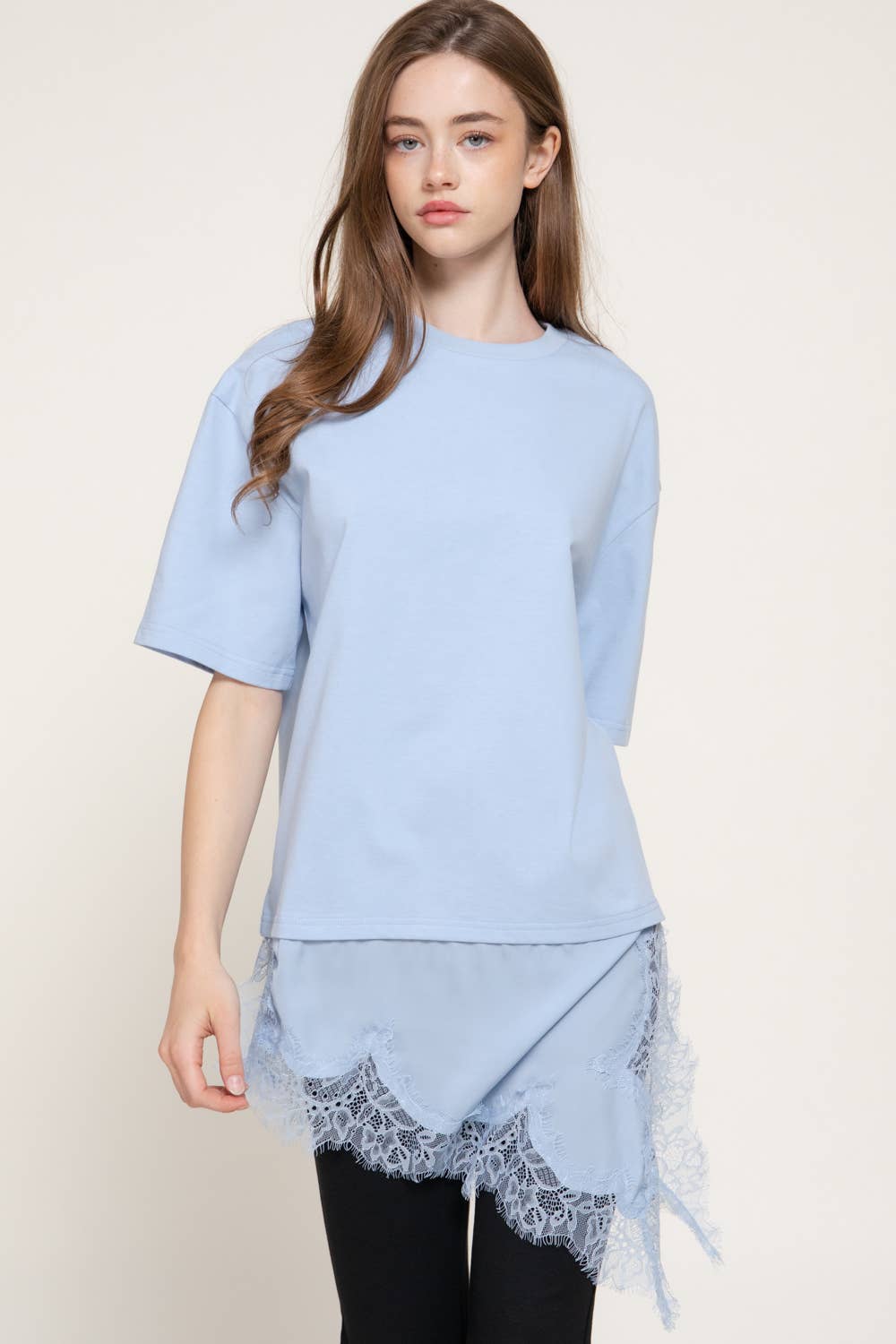 Short Sleeve Asymmetrical Hem with Tonal Lace Knit Top