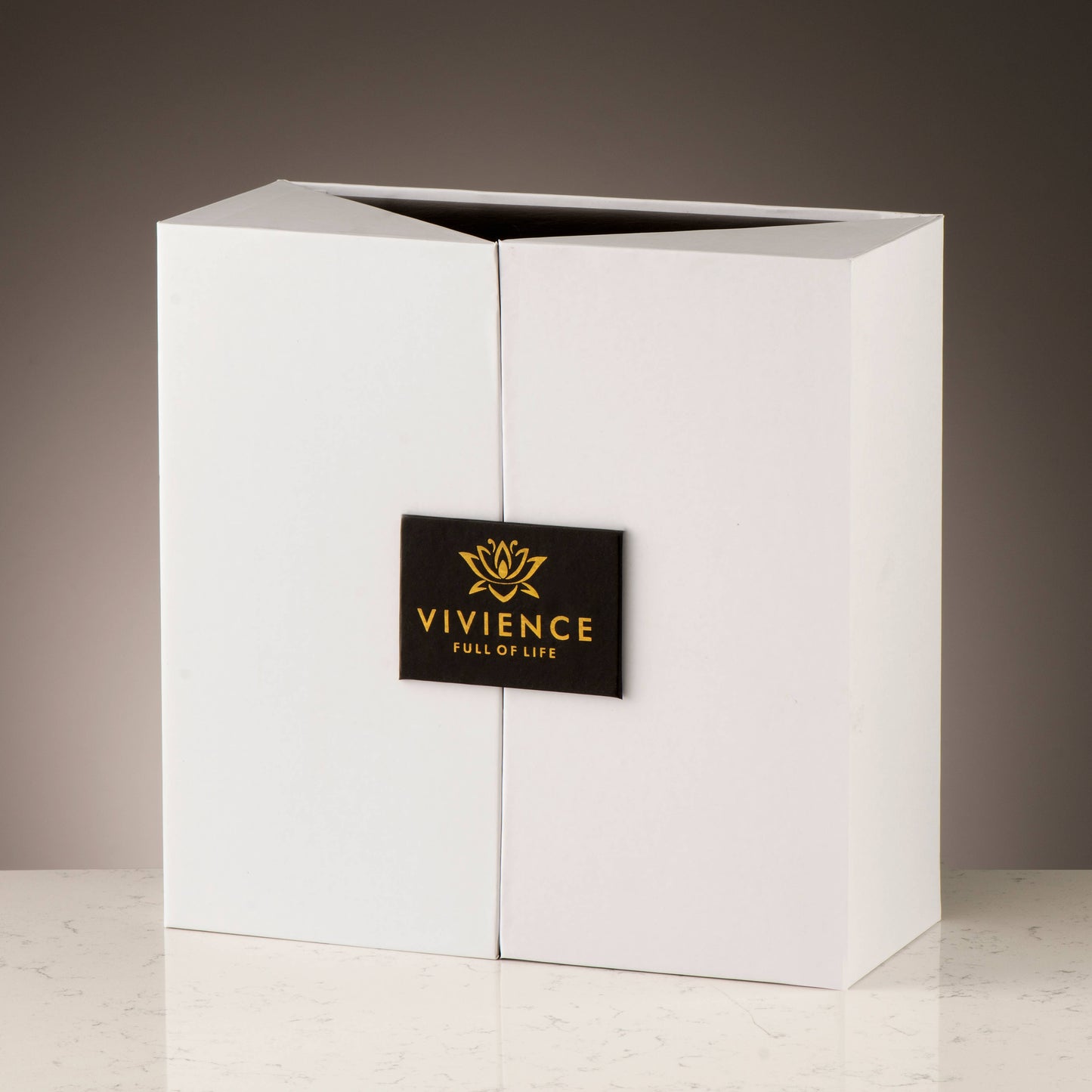 Gold Diffuser 3 White Flowers, English Pears & Freesia