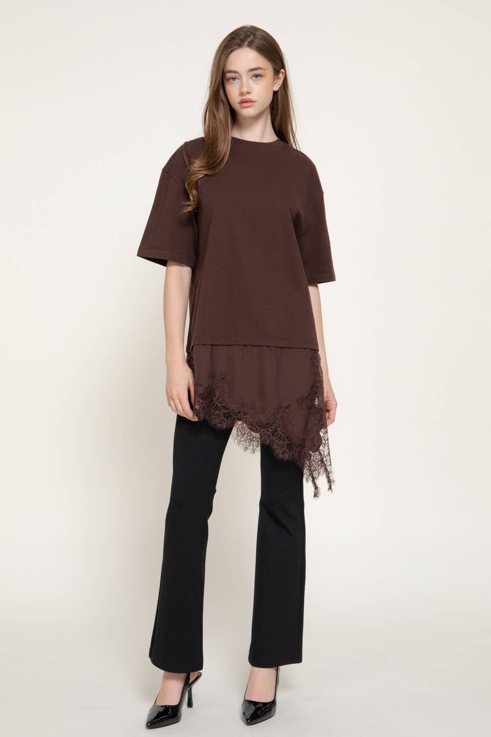 Short Sleeve Asymmetrical Hem with Tonal Lace Knit Top