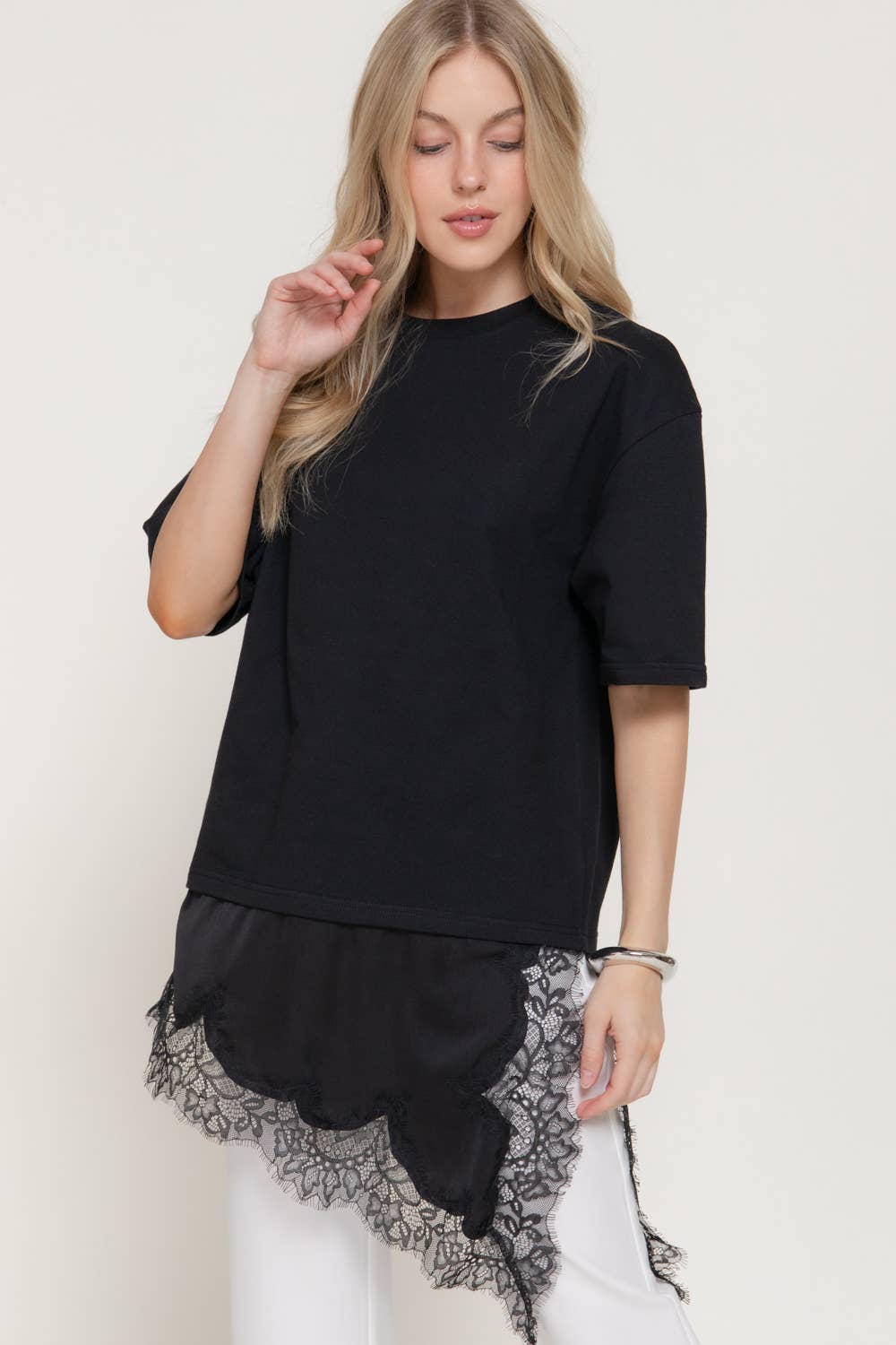 Short Sleeve Asymmetrical Hem with Tonal Lace Knit Top