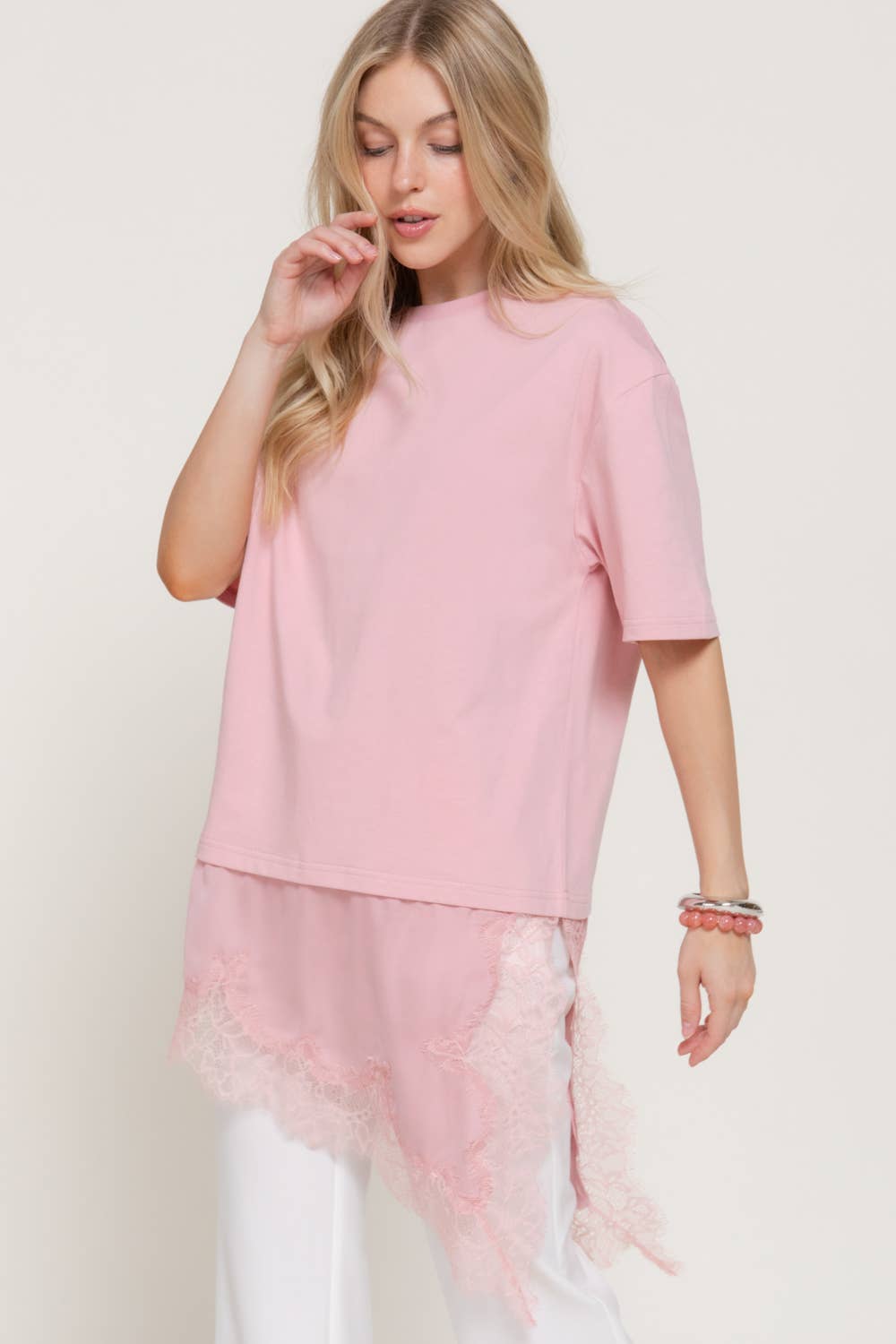 Short Sleeve Asymmetrical Hem with Tonal Lace Knit Top