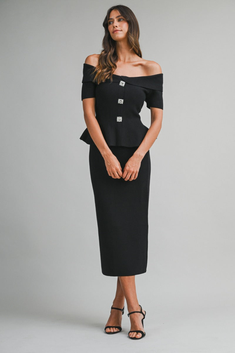 Off Shoulder and Skirt Knit Set