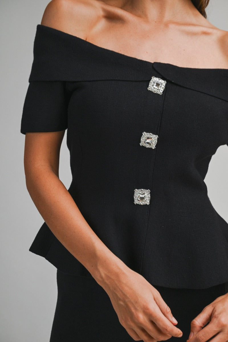 Off Shoulder and Skirt Knit Set