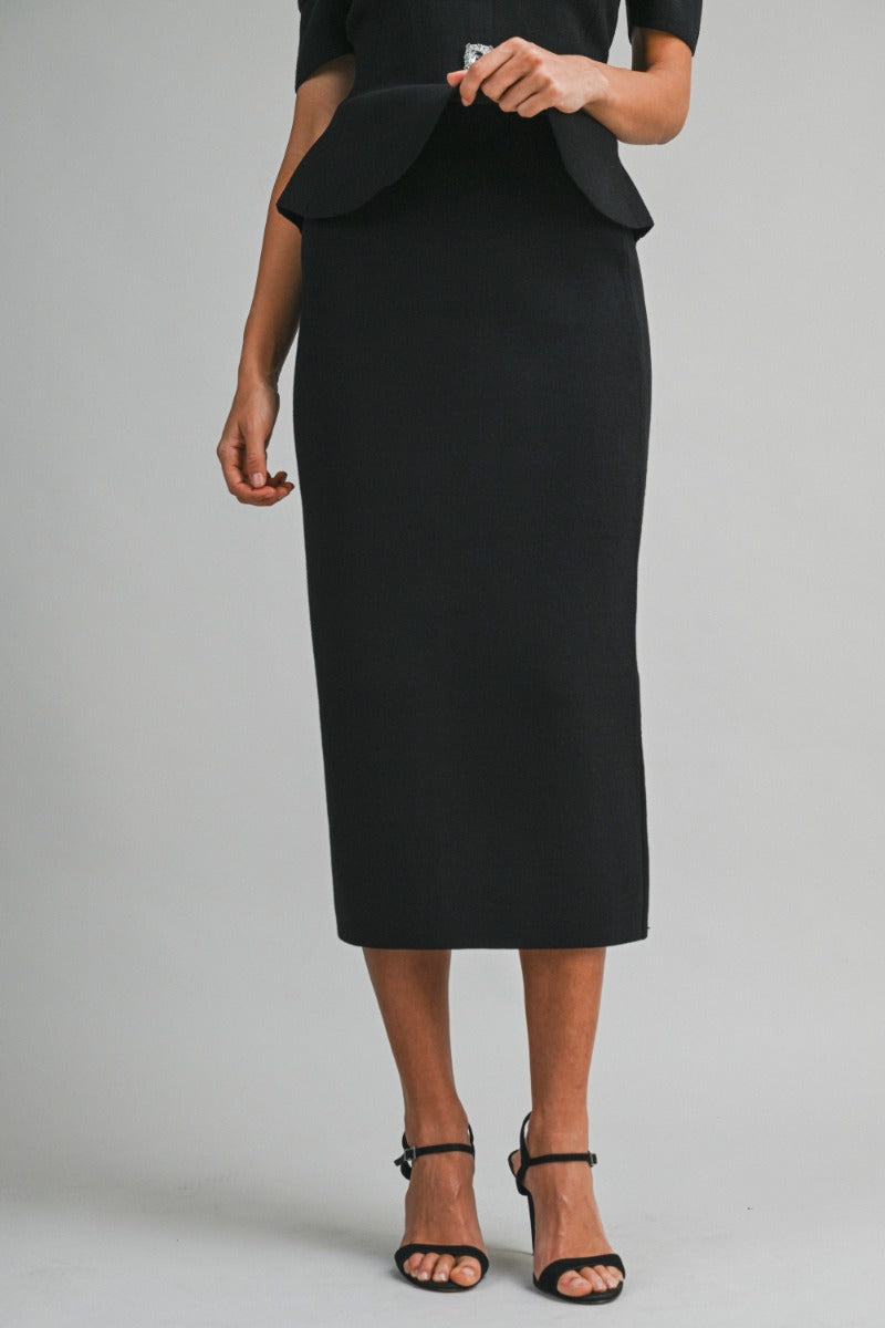 Off Shoulder and Skirt Knit Set